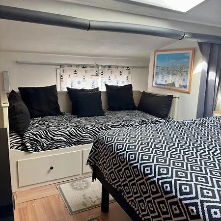 Rive Tranquille - 4pers - Wifi - Clim - Ile Des Marinas - Histoire De Cles 아파트 아그